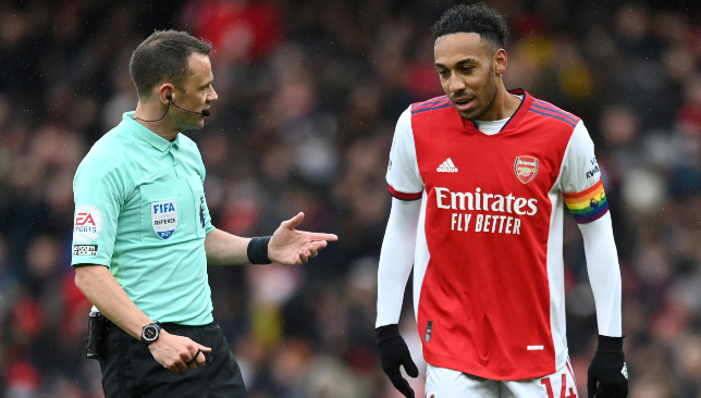 La star d’Arsenal Aubameyang accepte d’être payée « pratiquement rien » par Barcelone – rapports